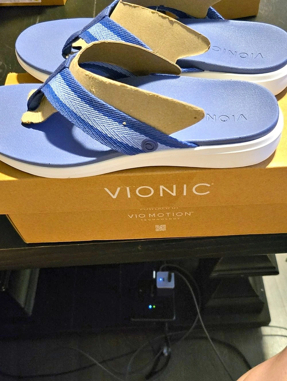 Vionic Indigo Nylon Thong Sandals Marlin Blue Multi NIB